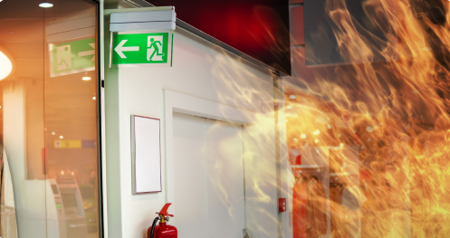 Sortie de secours lors d'un incendie